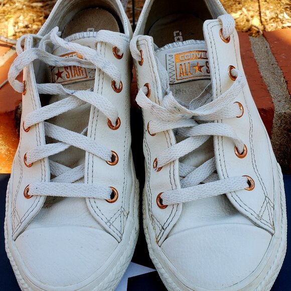 Converse Other - EUC CTAS Converse 358414C White Leather Rose Pink (Youth 3) KICKS